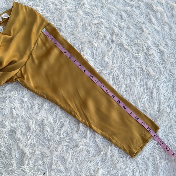 NOS Victoria’s Secret vintage gold label silk mustard pajama sleep shirt Sm READ - Picture 11 of 11
